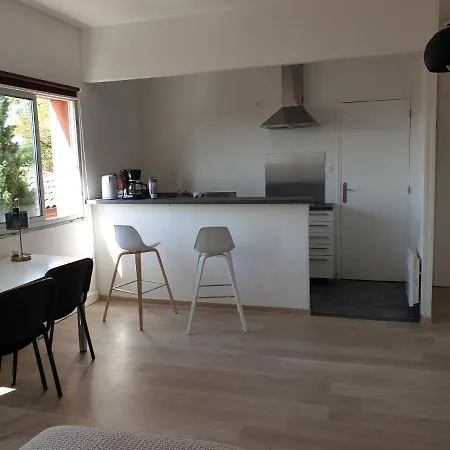 Pied A Terre Professionnel Au Coeur De 