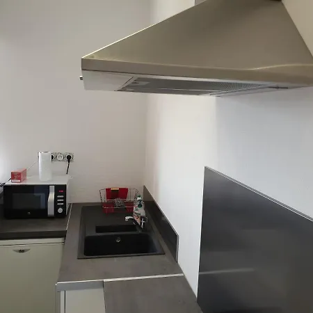 Pied A Terre Professionnel Au Coeur De 