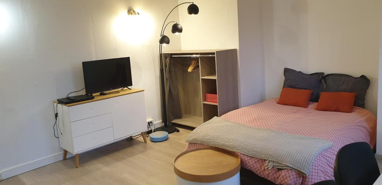 Apartment Pied A Terre Professionnel Au Coeur De 
